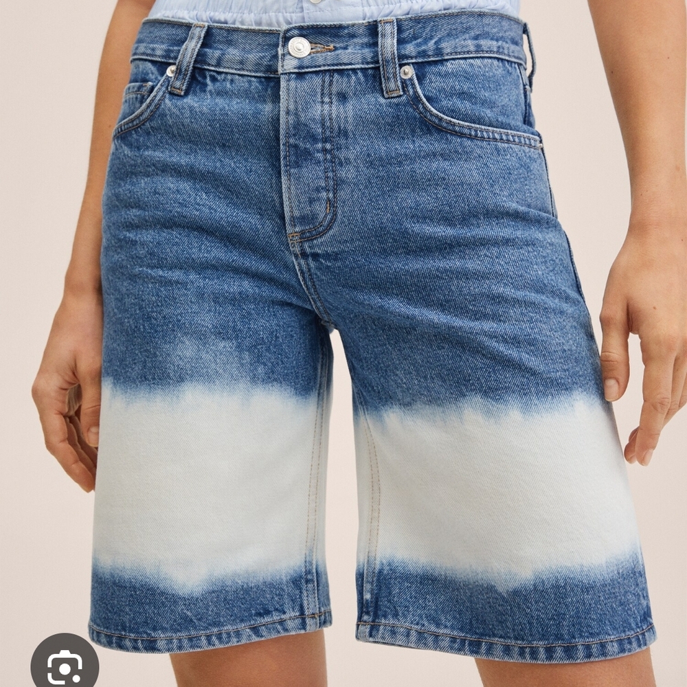 NWT Mango Women's Blue and White Denim Bermuda Shorts Size 4